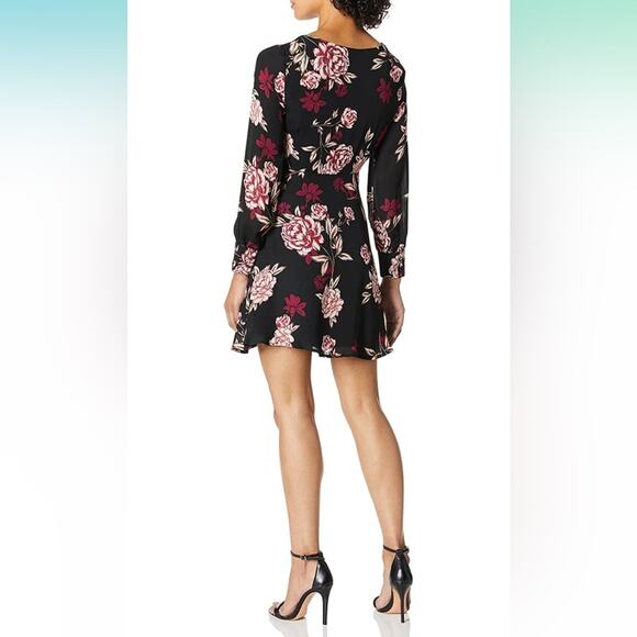 Cupcakes and Cashmere Dress Long SleeveHidden Zipper on side Full Lining… - Picture 9 of 16